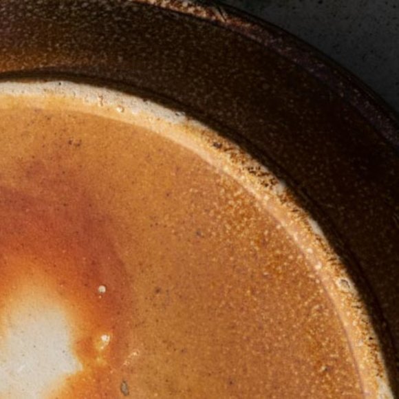 Monroe Salt Works Raspberries, Blueberries and Apricots Large Dinner Plate 11" - Picture 9 of 9